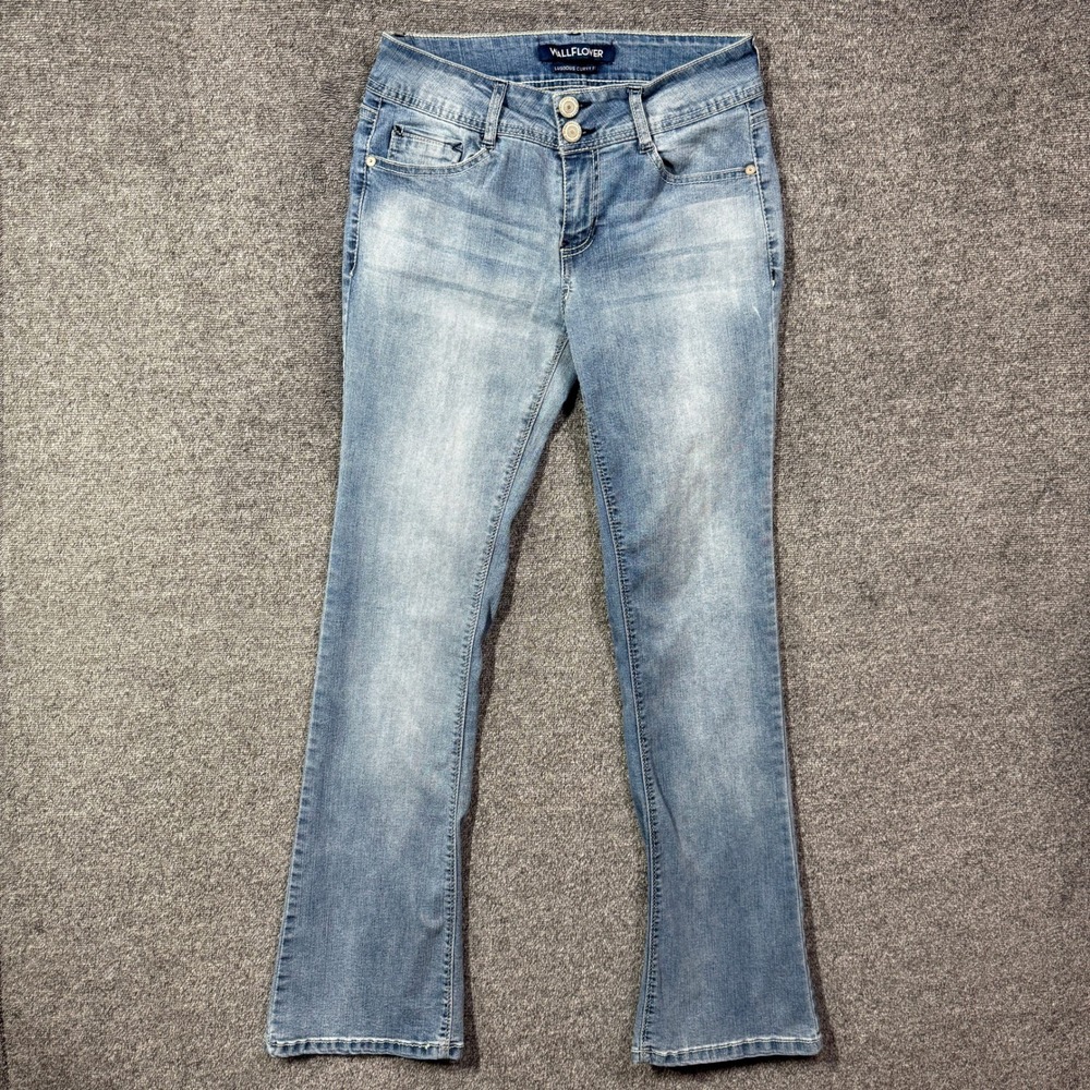 WallFlower Jeans Size 9 Luscious Curvy Fit Bootcut Light Wash
